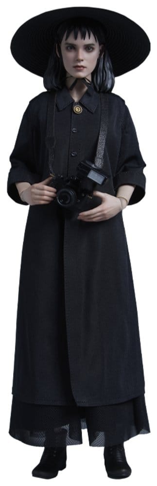 Beetlejuice Action Figure 1/6 Lydia Deetz 25 cm 0747720277069
