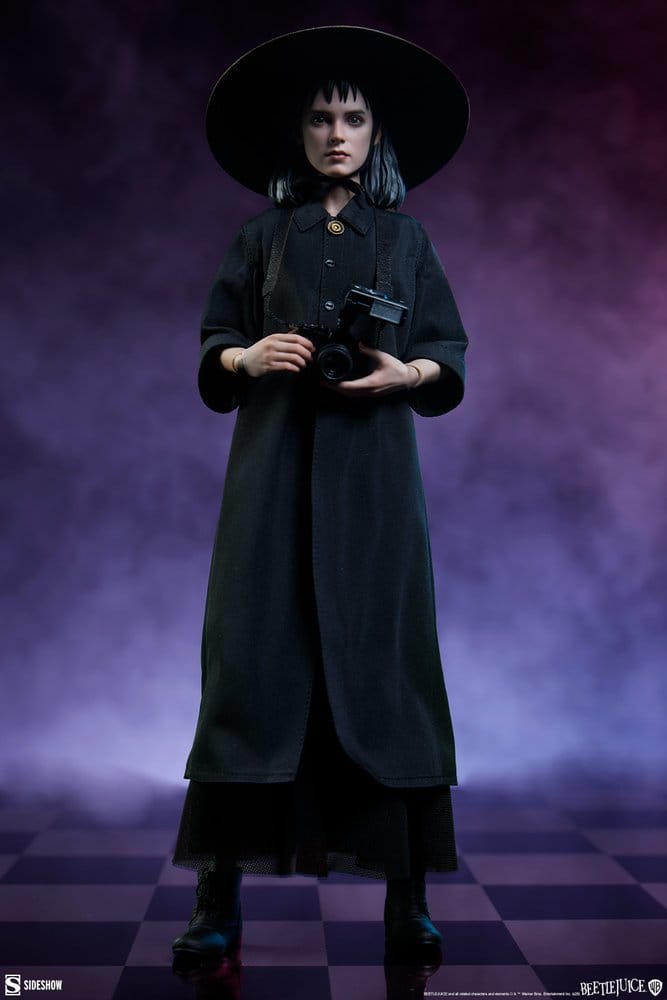 Beetlejuice Action Figure 1/6 Lydia Deetz 25 cm 0747720277069