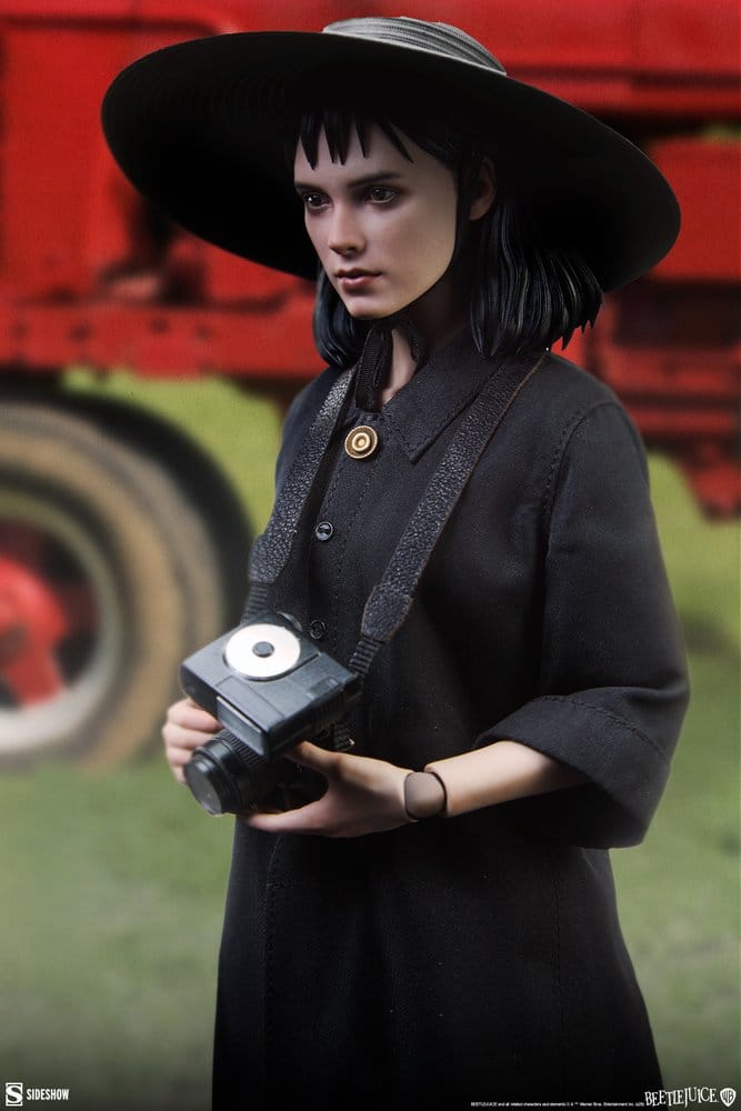 Beetlejuice Action Figure 1/6 Lydia Deetz 25 cm 0747720277069