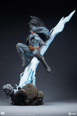 DC Comics Premium Format Statue Batman: The Dark Knight Returns 80 cm 300805