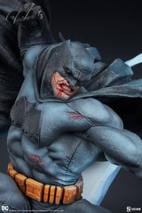 DC Comics Premium Format Statue Batman: The Dark Knight Returns 80 cm 300805