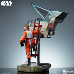 Star Wars Premium Format Statue Luke Skywalker & X-Wing: Red Five, Standing By 76 cm 0747720277441