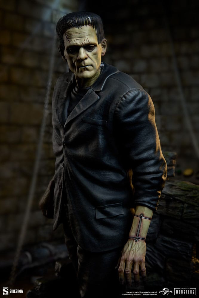 Frankenstein Premium Format Statue Frankenstein 57 cm  0747720265318