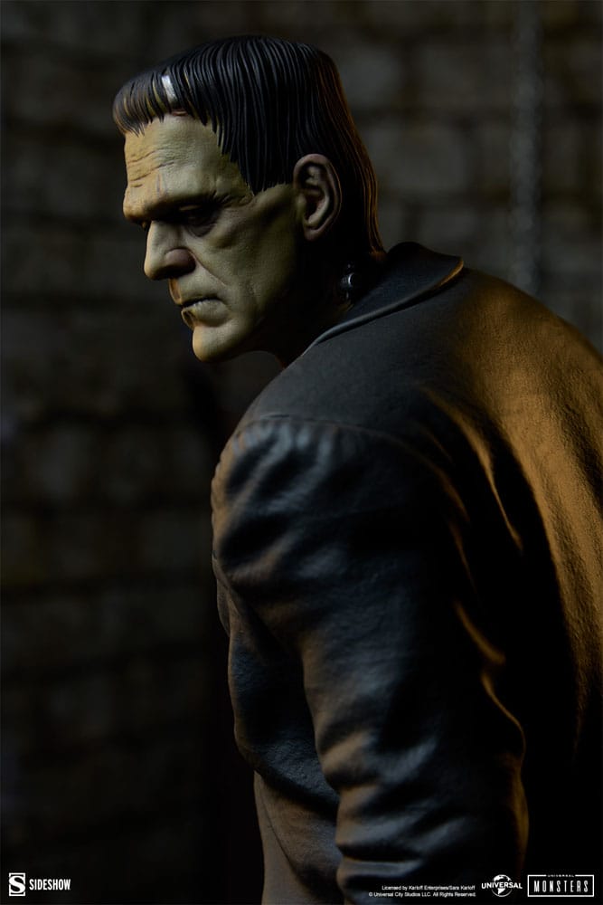 Frankenstein Premium Format Statue Frankenstein 57 cm  0747720265318