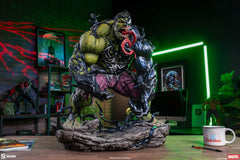 Marvel Premium Format Statue Venomized Hulk 63 cm   0747720276239