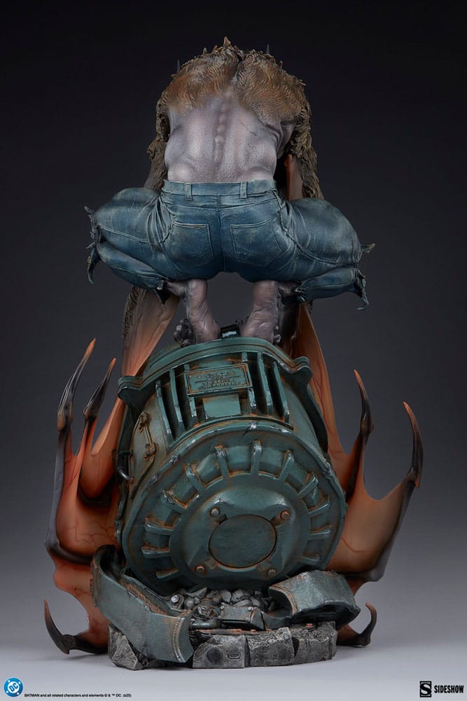 DC Comics Batman Premium Format Statue Man-Bat 64 cm  0747720276277