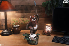 Star Wars: Episode VI - Return of the Jedi Premium Format Statue Wicket 46 cm 0747720276383