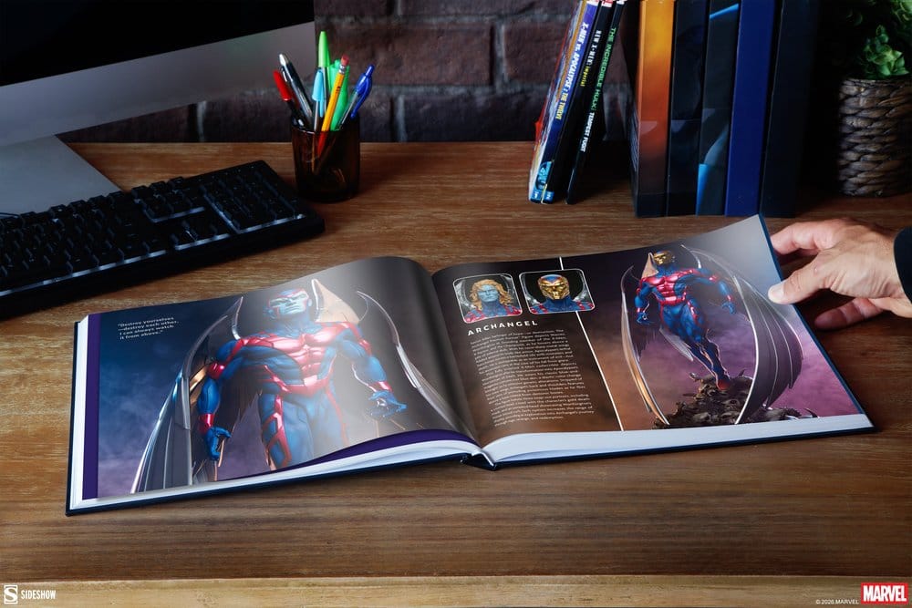 Marvel Book Collecting the Universe: The Art of Sideshow (Hardcover) 9781647221362