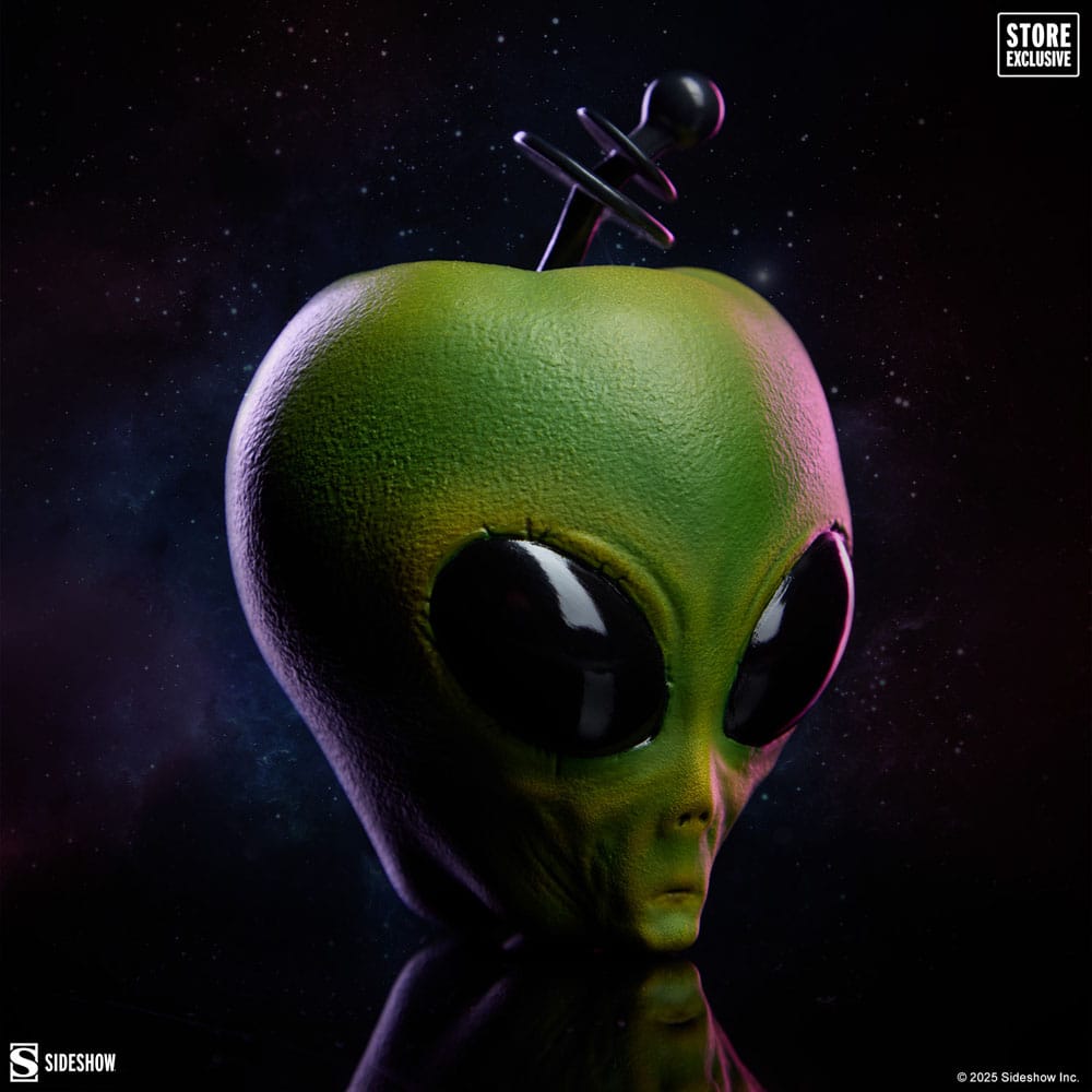 Sideshow Originals Apple Replica Alien Apple (Green Variant) 11 cm  7002522