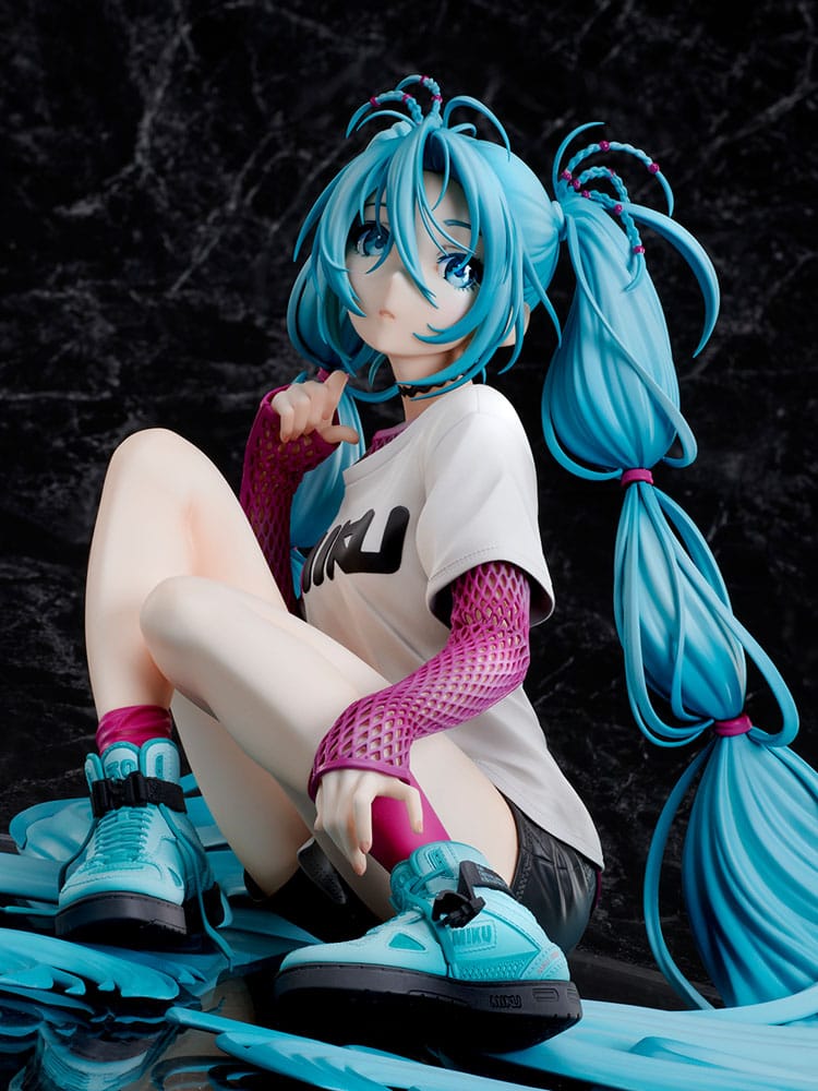 Hatsune Miku Statue 1/4 Yoneyama Mai The Late 4573451870721