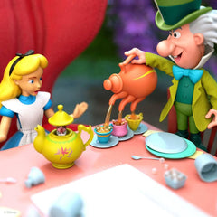 Alice in Wonderland Disney Ultimates Action Figure The Tea Time Mad Hatter 18 cm 0840049814806