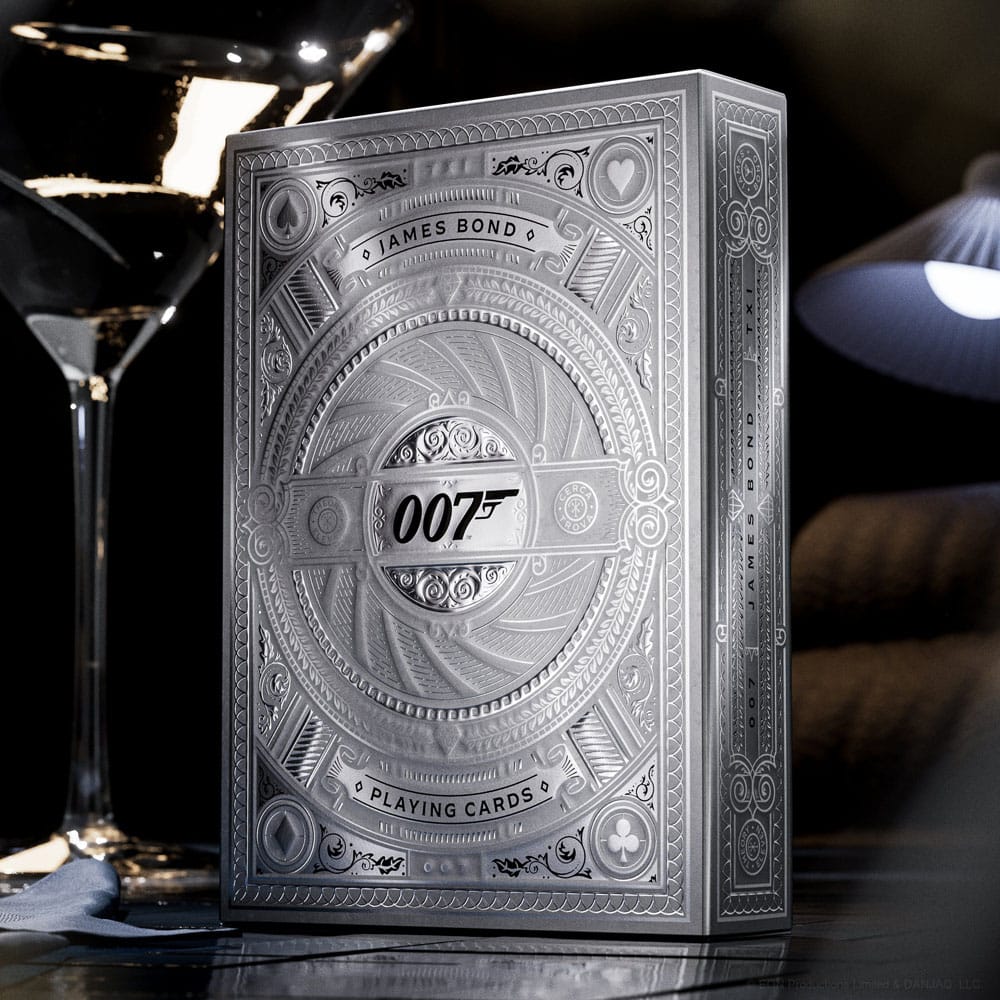 James Bond Playing Cards Silver Edition 0850065968155