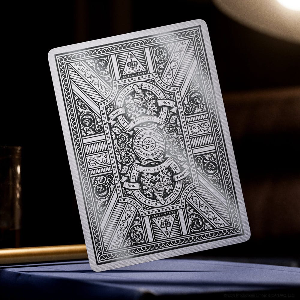 James Bond Playing Cards Silver Edition 0850065968155
