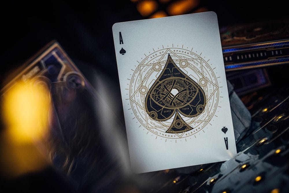 Avengers - The Infinity Saga Playing Cards Purple Version 0850016557193
