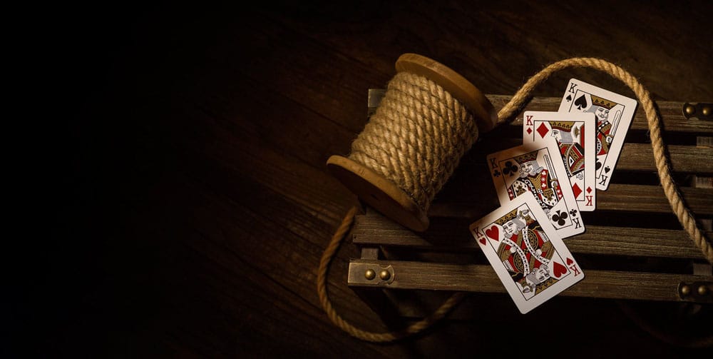 Monarchs Playing Cards Red 0850016557308