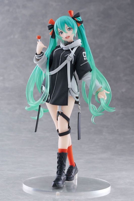 Hatsune Miku Wonderland PVC Statue Fashion Punk Ver. 18 cm 0004517675003