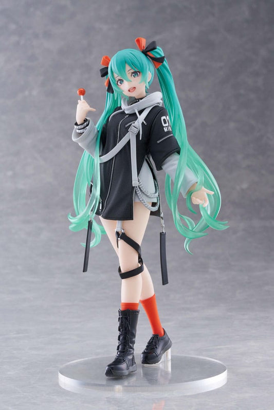 Hatsune Miku Wonderland PVC Statue Fashion Punk Ver. 18 cm 0004517675003