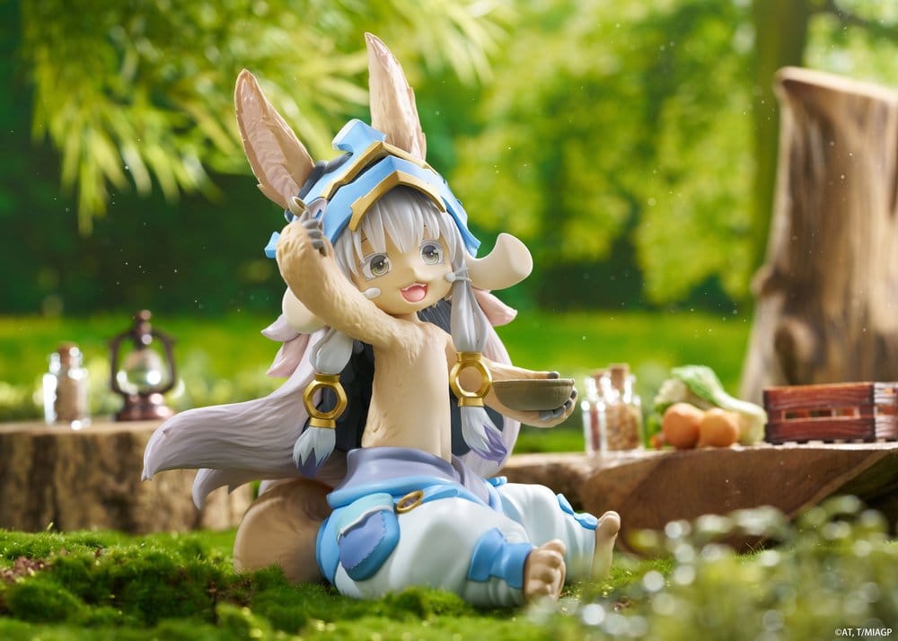 Made in Abyss Desktop Cute PVC Figure Nanachi (Mealtime ver.) 13 cm 0840342403462