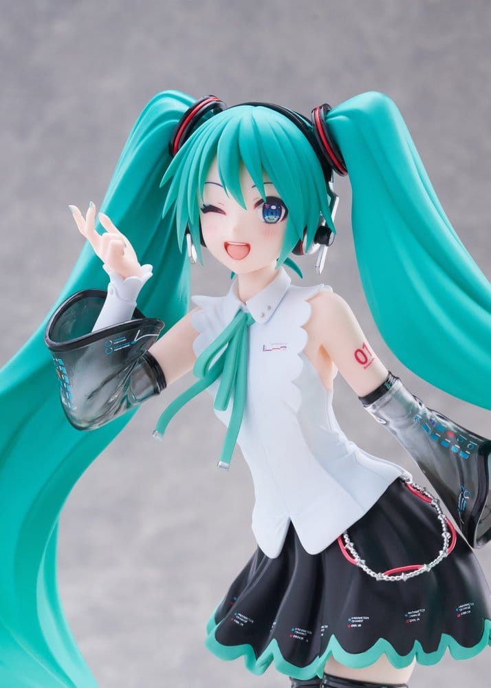 Hatsune Miku T-Most PVC Figure NT Ver. 29 cm 0840342405374