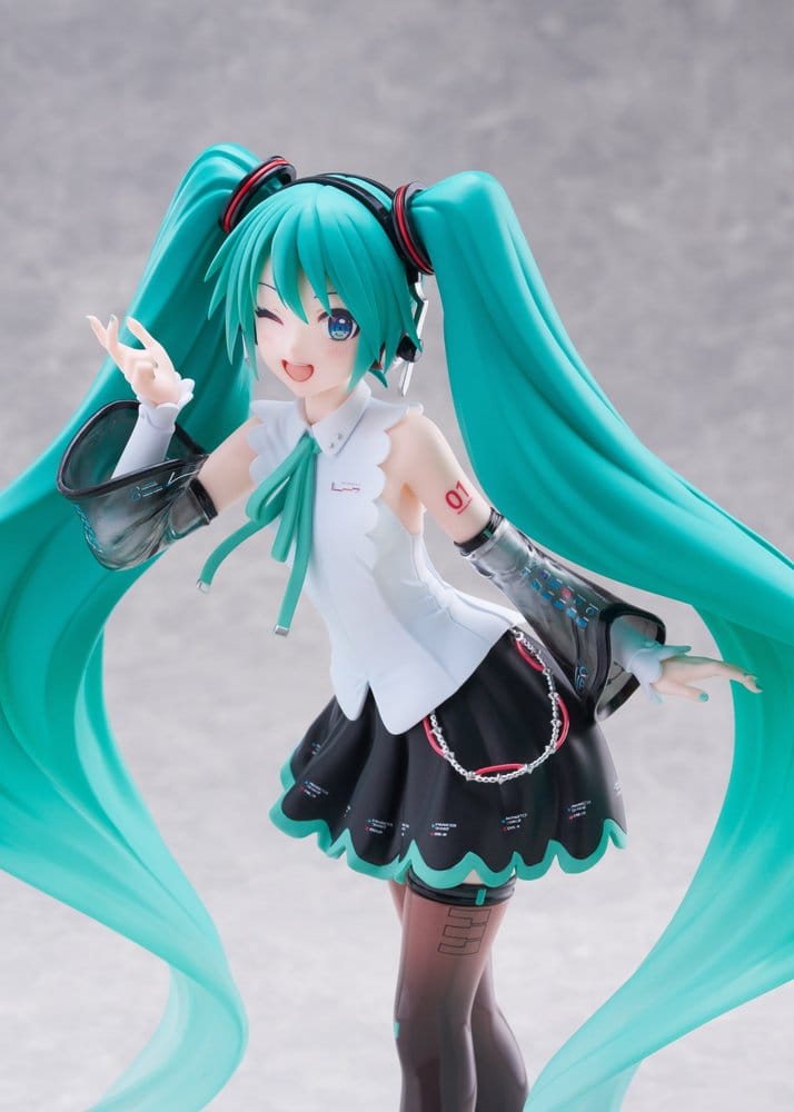 Hatsune Miku T-Most PVC Figure NT Ver. 29 cm 0840342405374