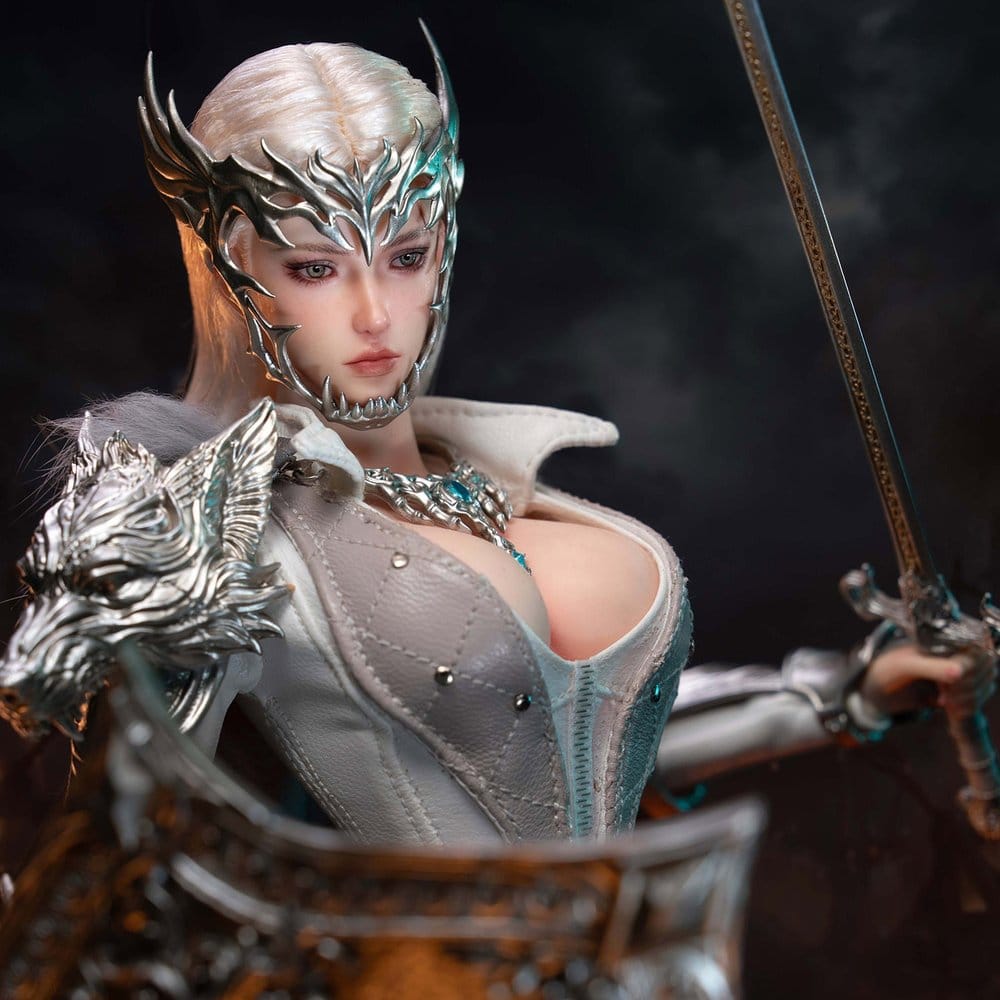 The Girl Under Wolf's Ward Actionfigur 1/6 Alina (Silver) 30 cmThe Girl Under Wolf's Ward Action Figure 1/6 Alina (Silver) 30 cmThe Girl Under Wolf's Ward figurine 1/6 Alina (Silver) 30 cmThe Girl Under Wolf's Ward Figura 1/6 Alina (Silver) 30 cm 6971272333261
