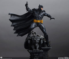 DC Comics Maquette 1/6 Batman (Black and Gray 0051497413699