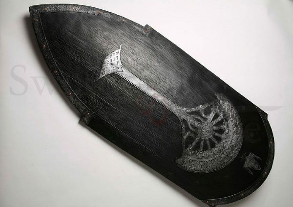 Lord of the Rings Replica 1/1 Gondorian Shield with Flag 113 cm 0760729294066