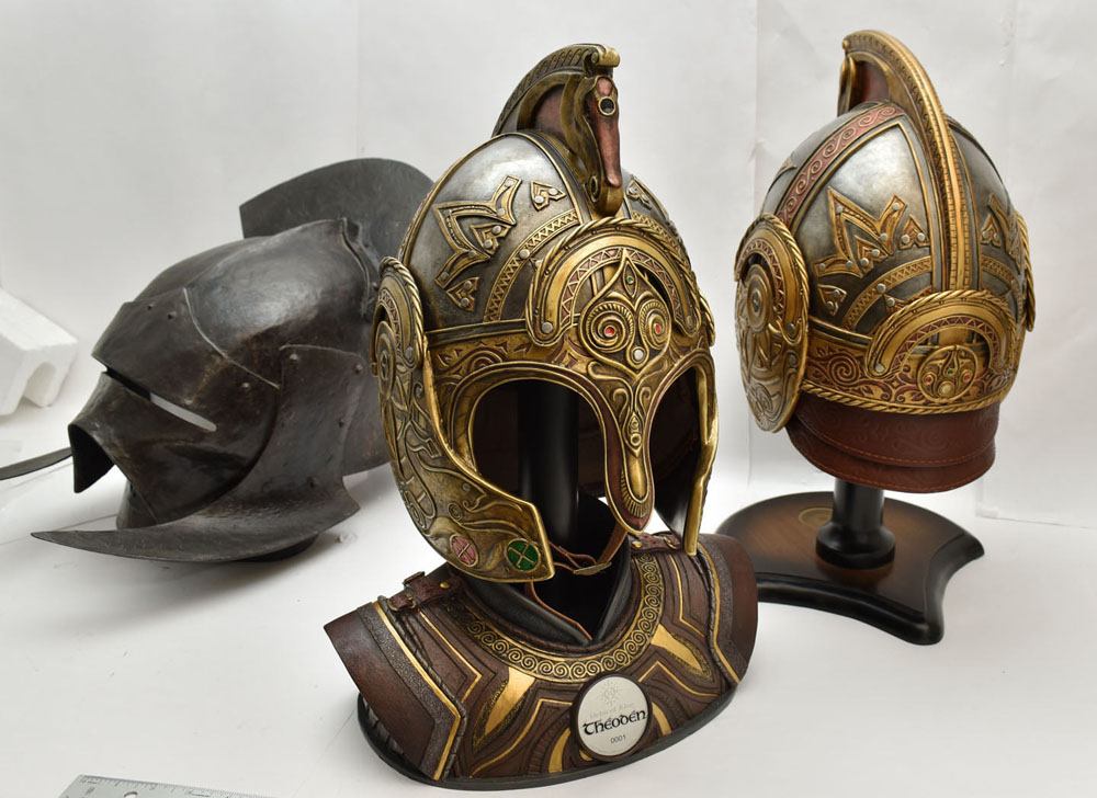Lord of the Rings Replica 1/1 Helm of King Théoden  0760729296343