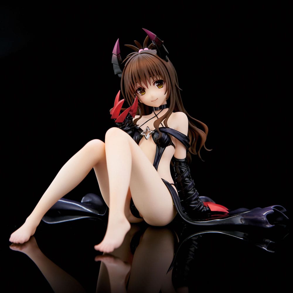 To Love-Ru Darkness PVC Statue 1/6 Yuuki Mikan Darkness Ver. Renewal Package Edition 15 cm 4589642711254
