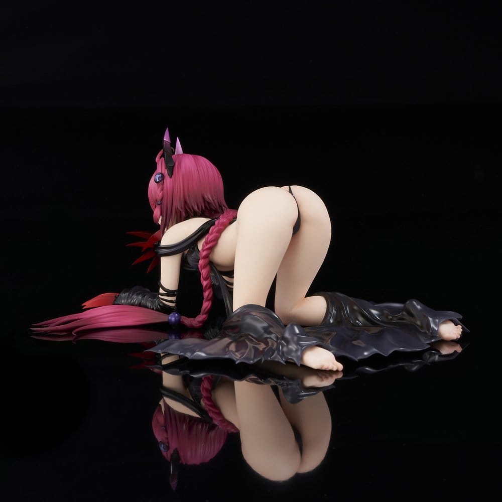 To Love-Ru Darkness PVC Figure 1/6 Mea Kurosaki Darkness Ver. (Renewal Package Edition) 11 cm 4589642716532
