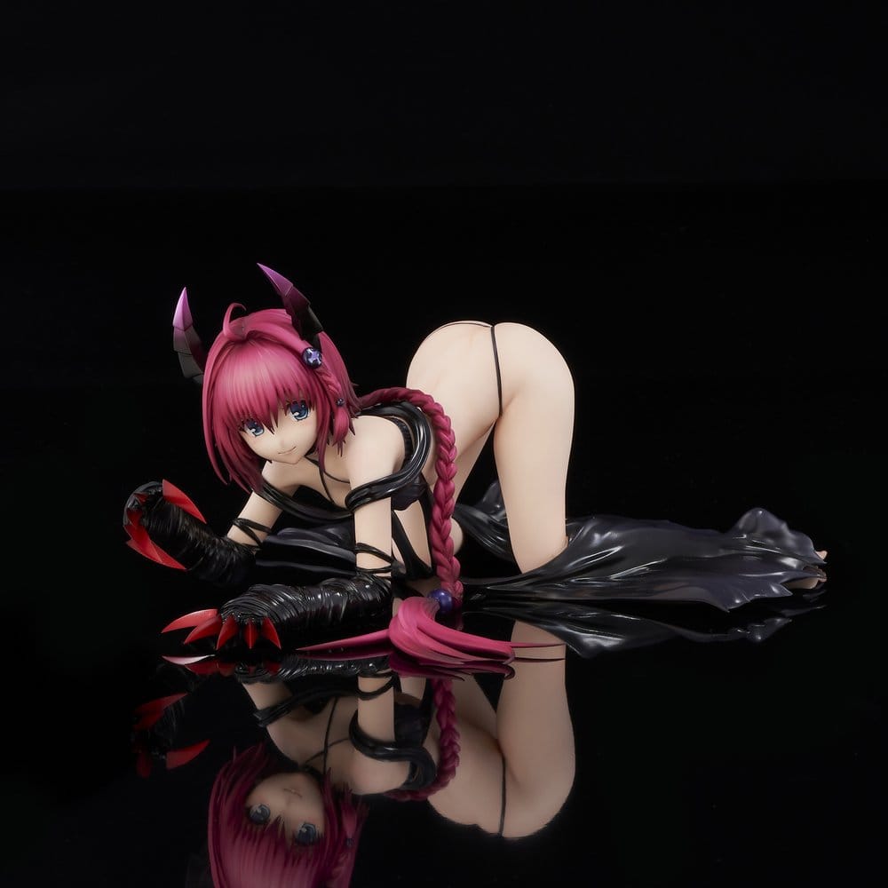 To Love-Ru Darkness PVC Figure 1/6 Mea Kurosaki Darkness Ver. (Renewal Package Edition) 11 cm 4589642716532