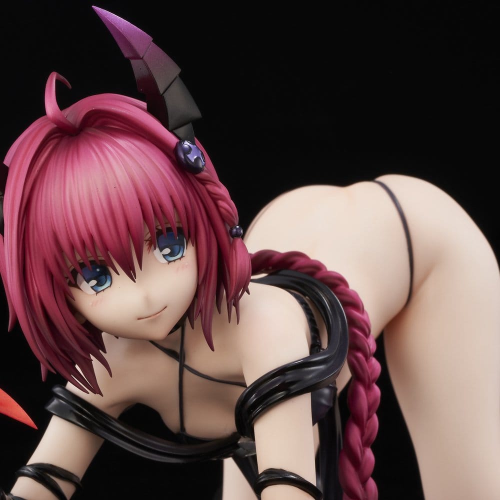 To Love-Ru Darkness PVC Figure 1/6 Mea Kurosaki Darkness Ver. (Renewal Package Edition) 11 cm 4589642716532