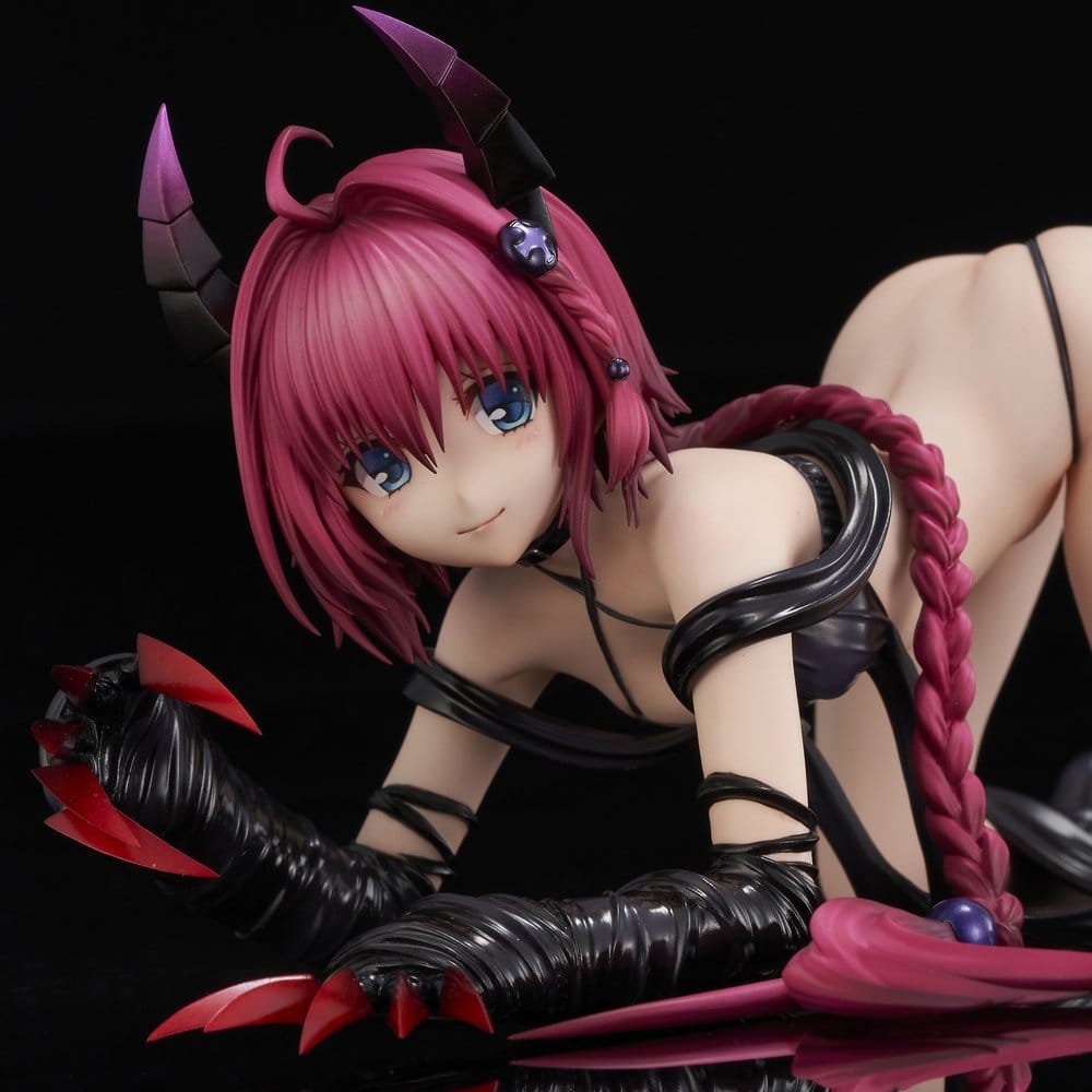 To Love-Ru Darkness PVC Figure 1/6 Mea Kurosaki Darkness Ver. (Renewal Package Edition) 11 cm 4589642716532