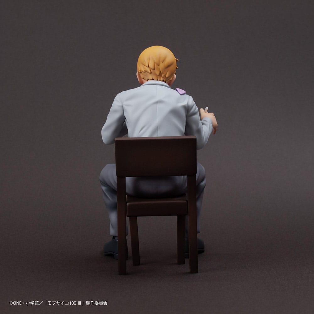Mob Psycho 100 III x Bunbougu Cafe 2022 PVC Statue Arataka Reigen 14 cm    4580689603557