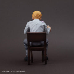 Mob Psycho 100 III x Bunbougu Cafe 2022 PVC Statue Arataka Reigen 14 cm    4580689603557