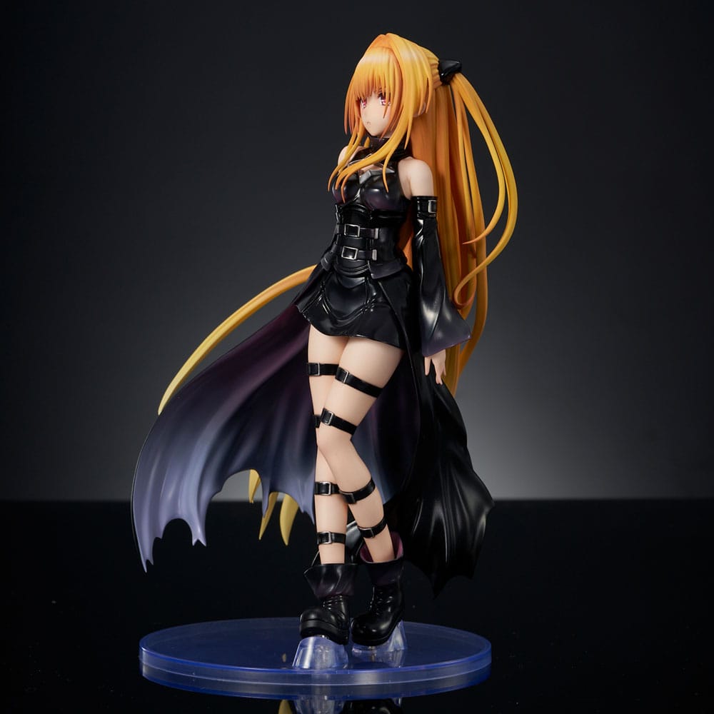 To Love-Ru Darkness PVC Statue 1/6 Golden Darkness Black Trance Version 20 cm 4589642715016