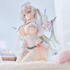 Original Character PVC Figure 1/6 Succubus Nurse Makina 18 cm 4589642716082
