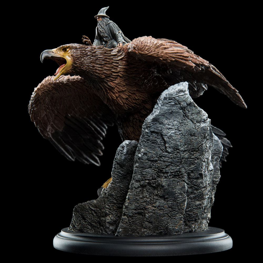 Lord of the Rings Statue Gandalf on Gwaihir 15 cm 9420024725832