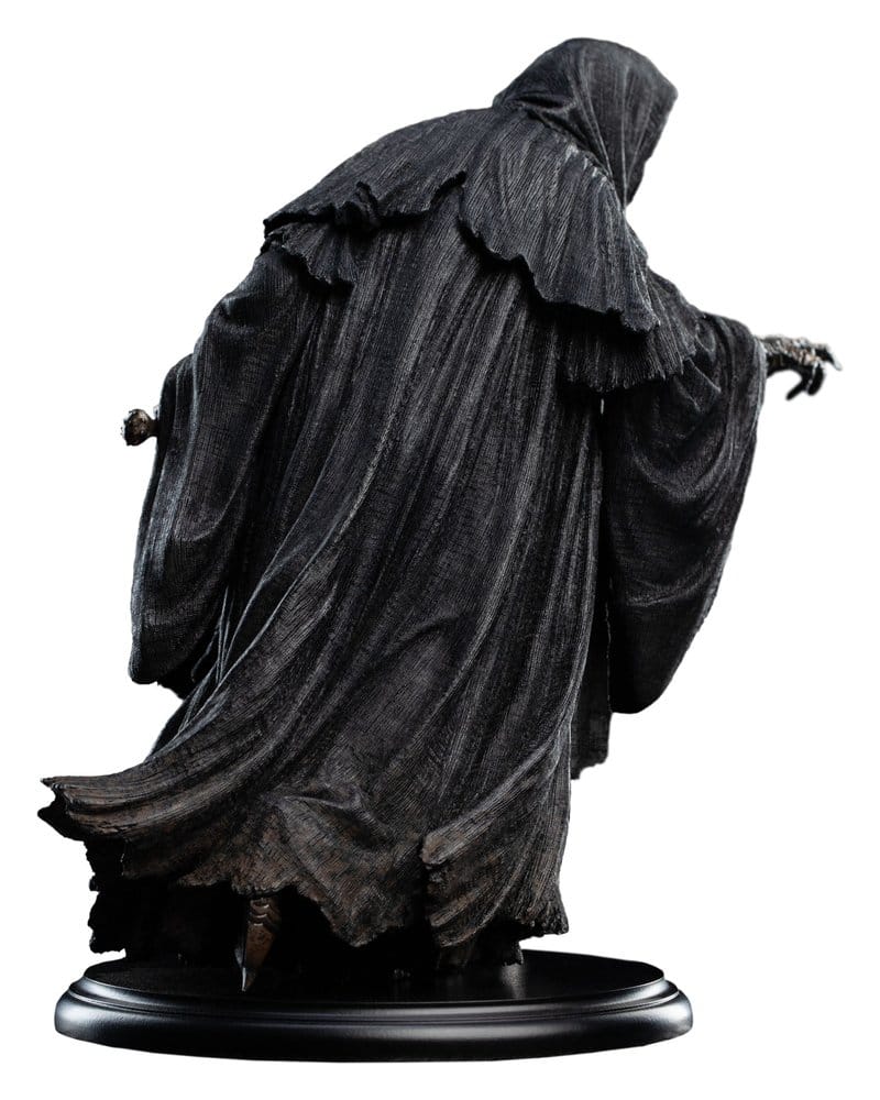 The Lord of the Rings Trilogy Mini Statue Ringwraith at the Prancing Pony 18 cm 9420024750377