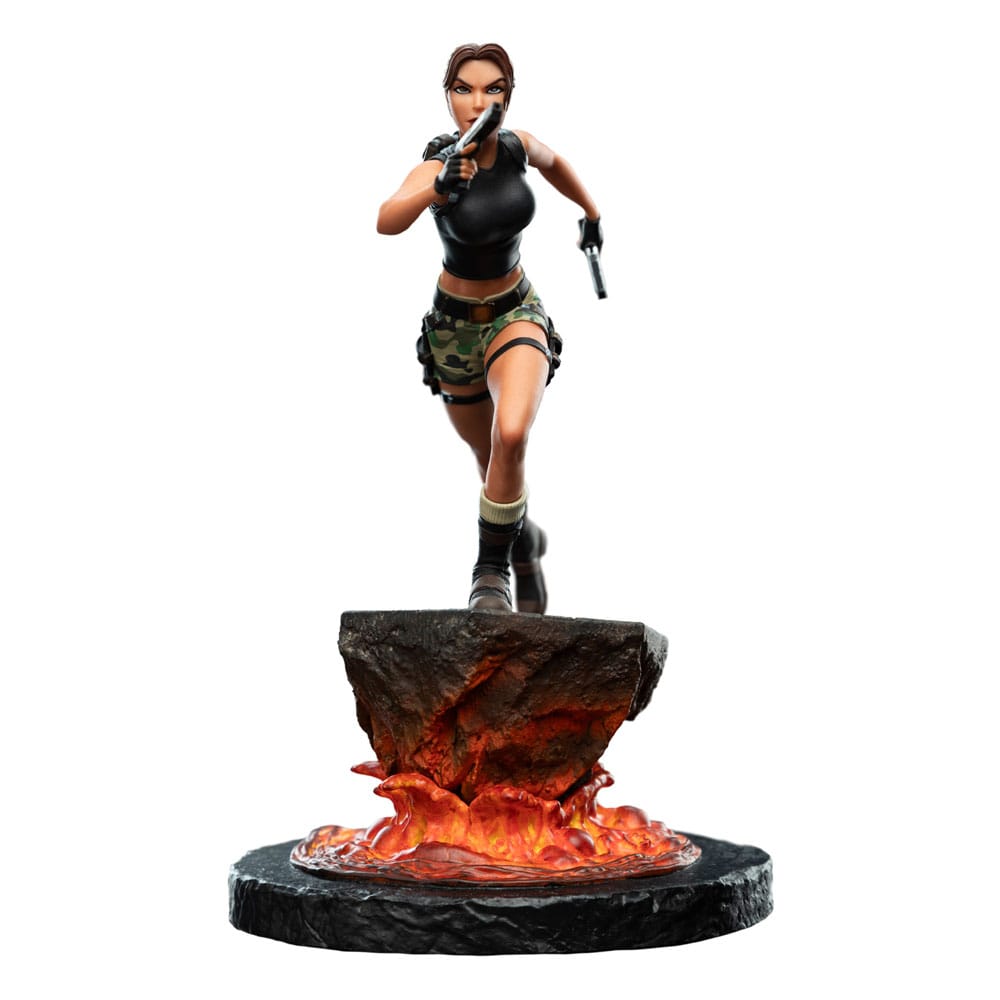 Tomb Raider Mini Statue Lara Croft: The Sanctuary of Flame 18 cm 9420024748374