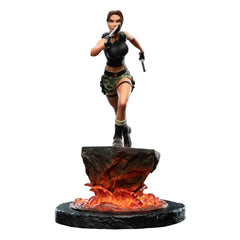 Tomb Raider Mini Statue Lara Croft: The Sanctuary of Flame 18 cm 9420024748374