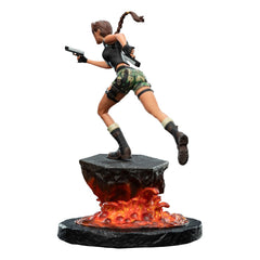 Tomb Raider Mini Statue Lara Croft: The Sanctuary of Flame 18 cm 9420024748374