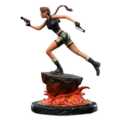 Tomb Raider Mini Statue Lara Croft: The Sanctuary of Flame 18 cm 9420024748374