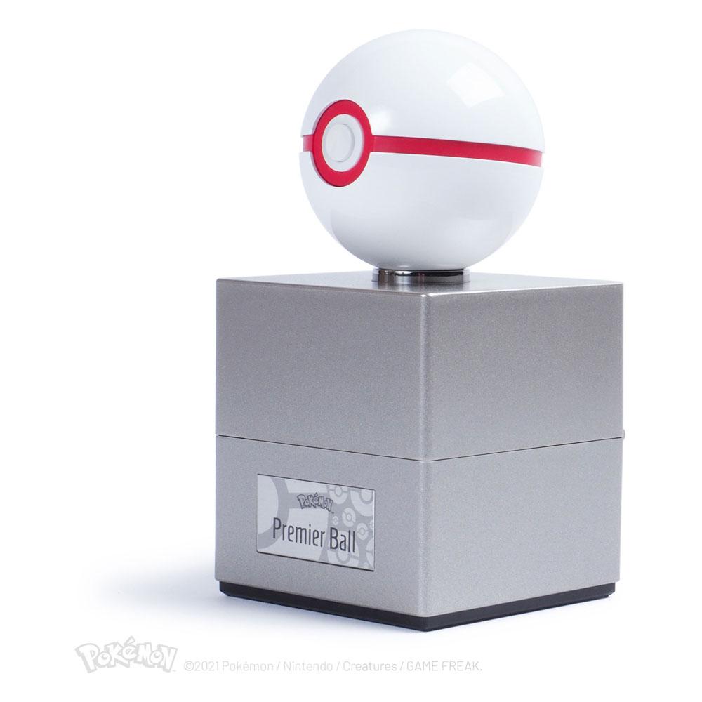 Pokémon Diecast Replica Premier Ball 5060178520538