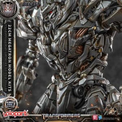 Transformers: Revenge of the Fallen AMK Pro Series Plastic Model Kit Megatron (Oversea Version) 22 cm     4897131752528