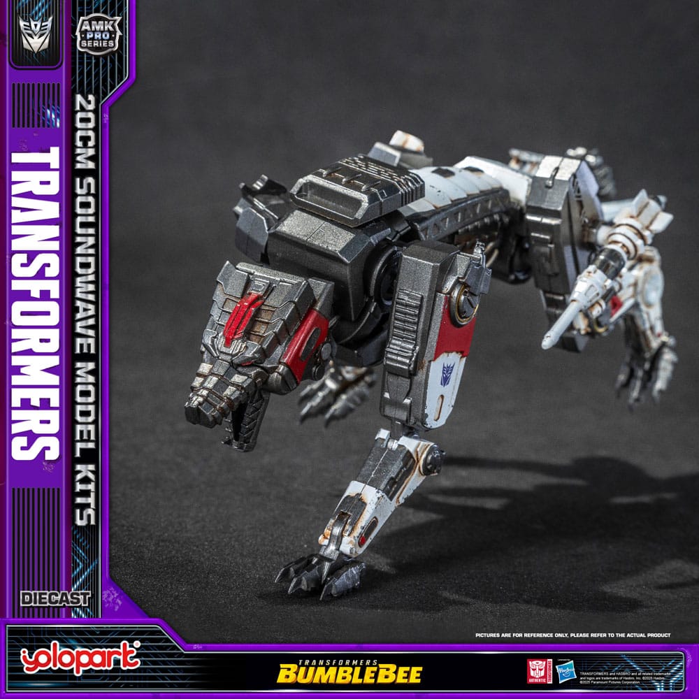 Transformers: Bumblebee AMK Pro Series Plastic Model Kit Soundwave (Oversea Version) 20 cm     4897131752580