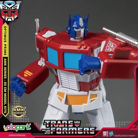 Transformers Generation One AMK Series Plastic Model Kit Optimus Prime 20 cm 4897131753105