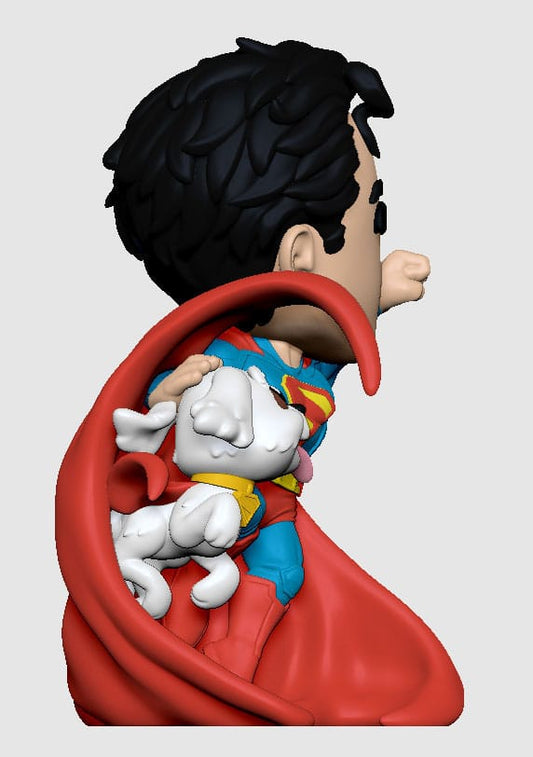 Superman 2025 Vinyl Figure Superman & Krypto 13 cm                 0810190431627