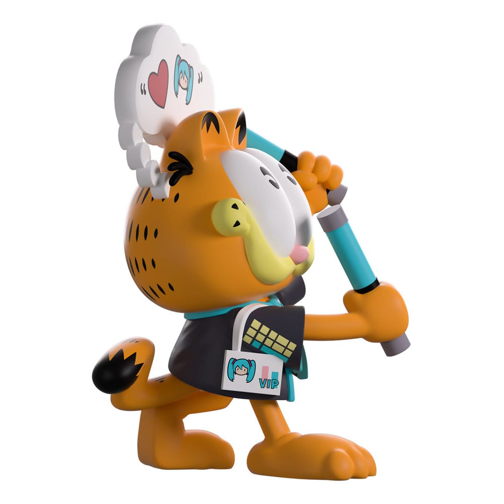 Hatsune Miku x Garfield Vinyl Figure Miku Concert Garfield 13 cm          0810190432761