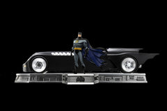  DC Comics: Batman the Animated Series - Batman and Batmobile 1:10 scale Statue  0618231950454